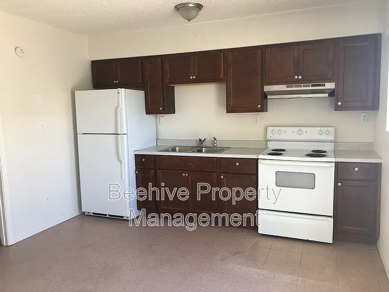 1 bed, 1.0 bath, 496 sqft, $799 — Photo 4