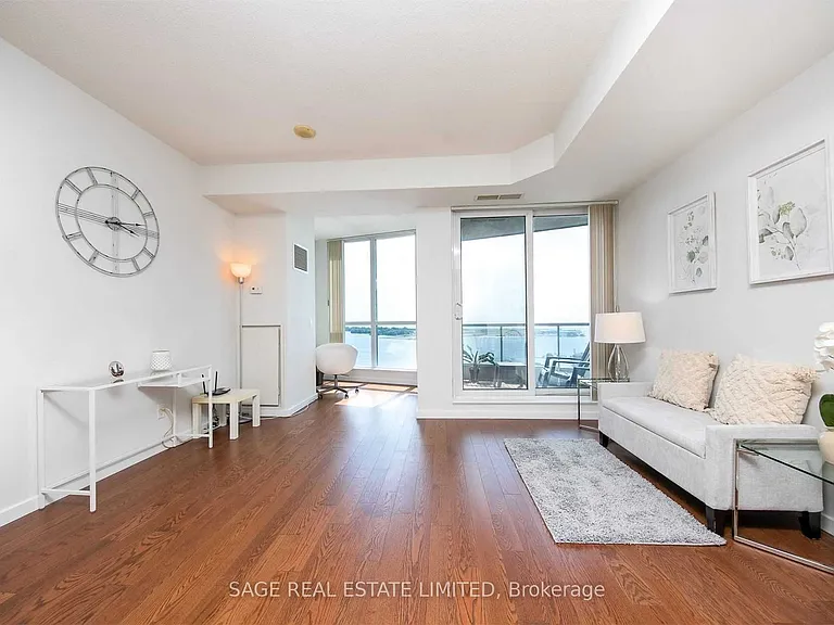 218 Queens Quay W #1711 — Photo 4