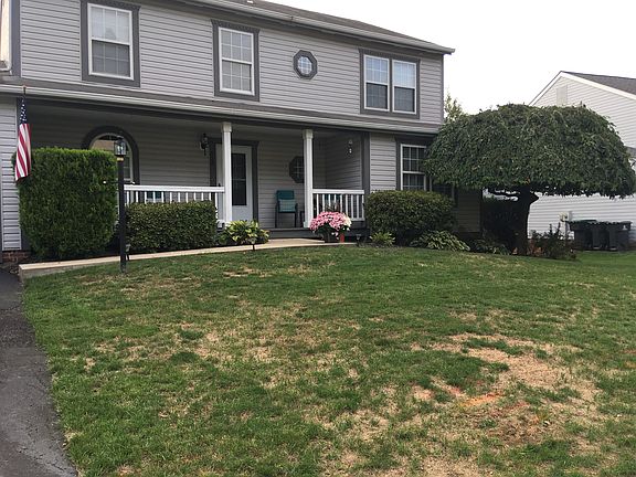 2nd image of 818 Windgap Dr