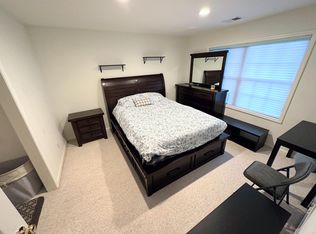 435 Main St, Middletown, NJ 07748