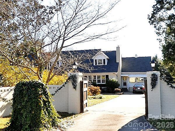 1st image of 5300 Sardis Rd