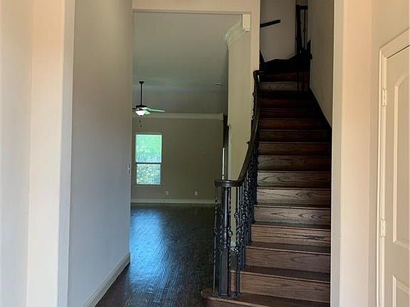 5th image of 8417 Town Walk Dr