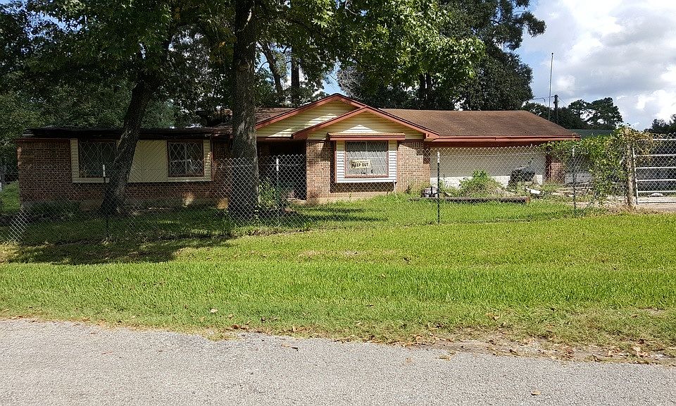 1st image of 107 Sparkling Water Dr