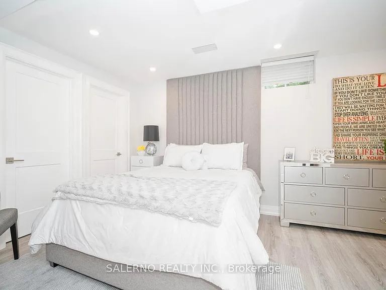 552 Vaughan Mills Rd — Photo 37