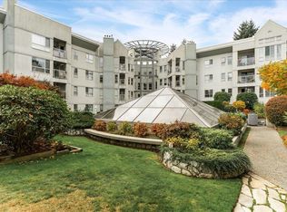 2575 Ware St #203, Abbotsford, BC V2S3E2