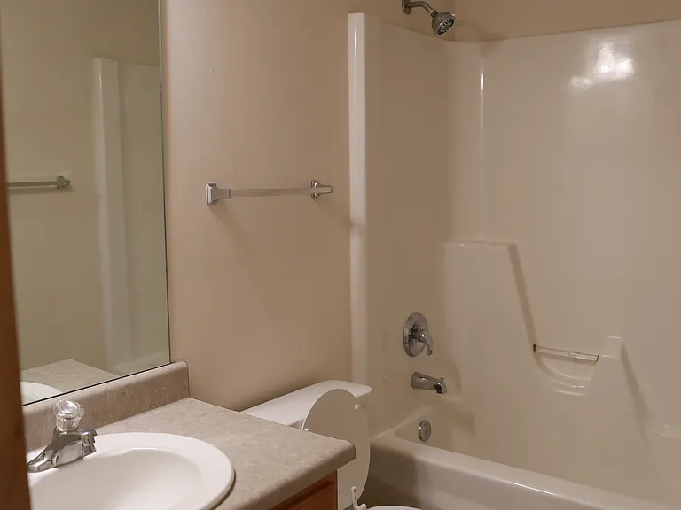 8941 Venice Ln — Photo 13