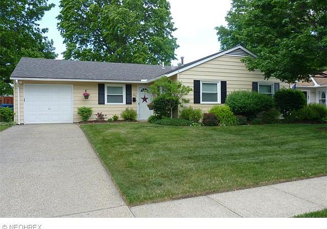 1st image of 256 Vivian Dr