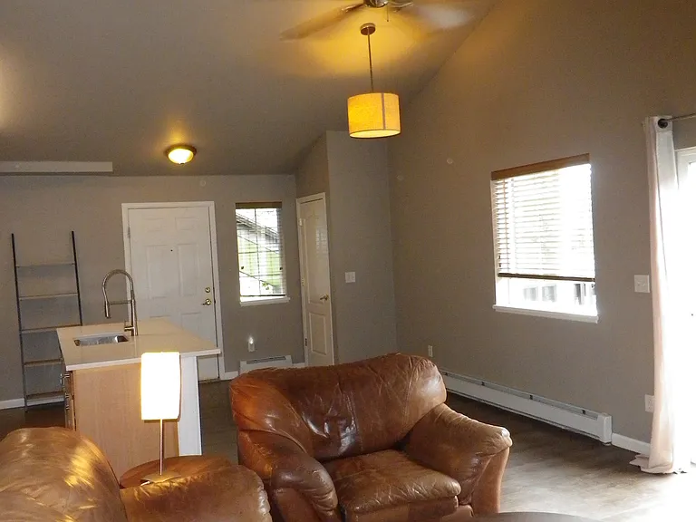 3312 Covey Cir #4 — Photo 11