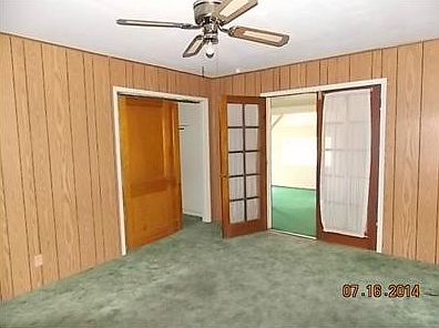 5th image of 2719 Fort Blvd
