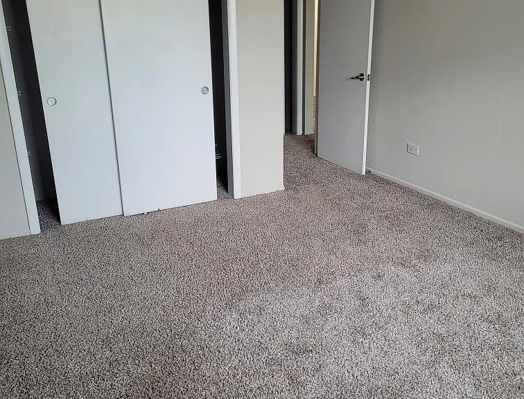 910 N River Dr #107 — Photo 11