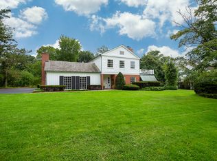 735 Raleigh Rd, Glenview, IL 60025