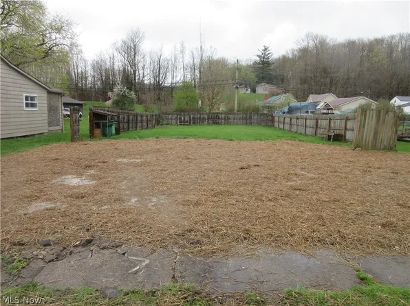 605 Washington St, Conneautville, PA 16406
