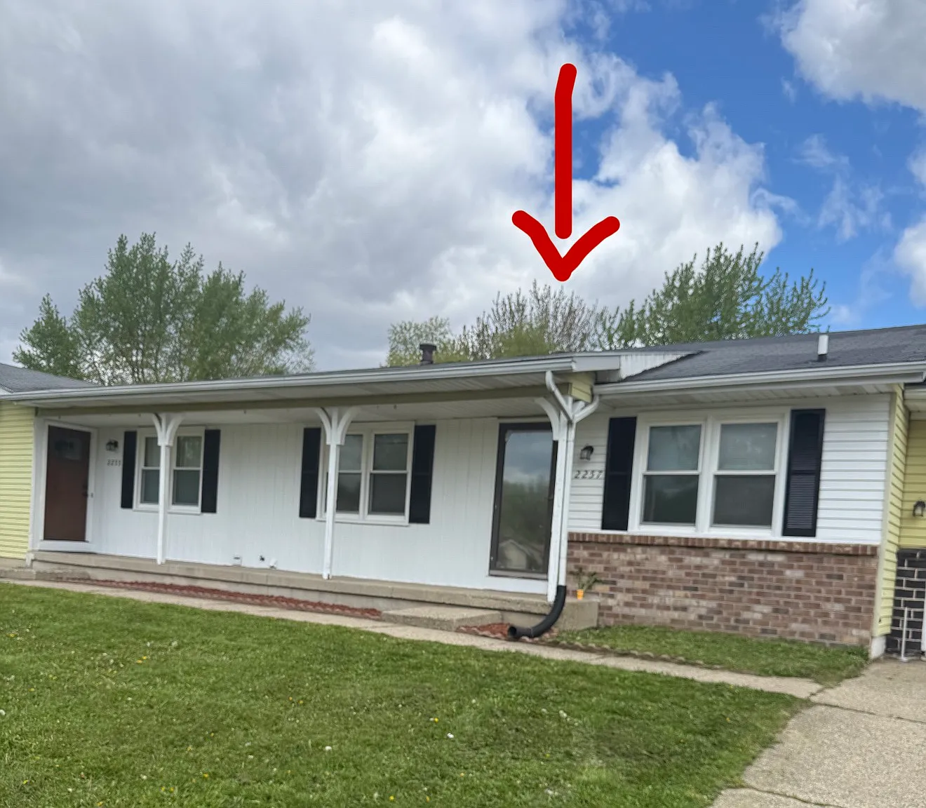 3 bed, 1800 sqft, $2,200 — Photo 2