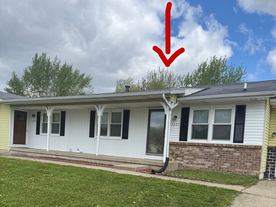 2nd image of 2257 Countrywood Dr SE