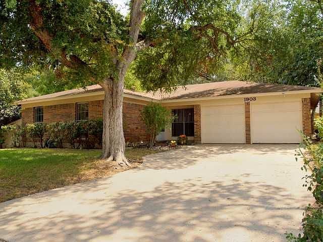 1st image of 1903 Cannonwood Ln