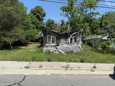 2nd image of 340 S Stephens Street
