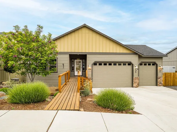 2788 SW 34th St, Redmond, OR 97756