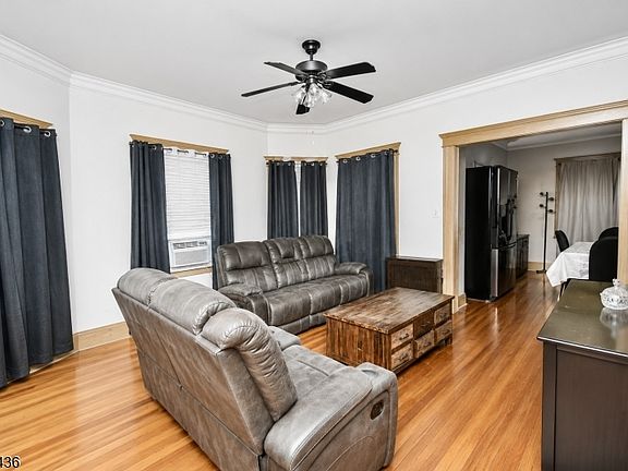 2nd image of 14 Cleveland St