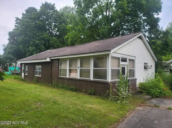 19 Alford Blvd, Plattsburgh, NY 12901