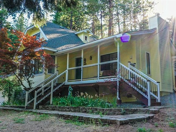 2nd image of 1767 Fairway Dr