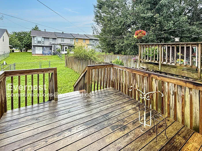 2163 Cheshire Dr — Photo 13