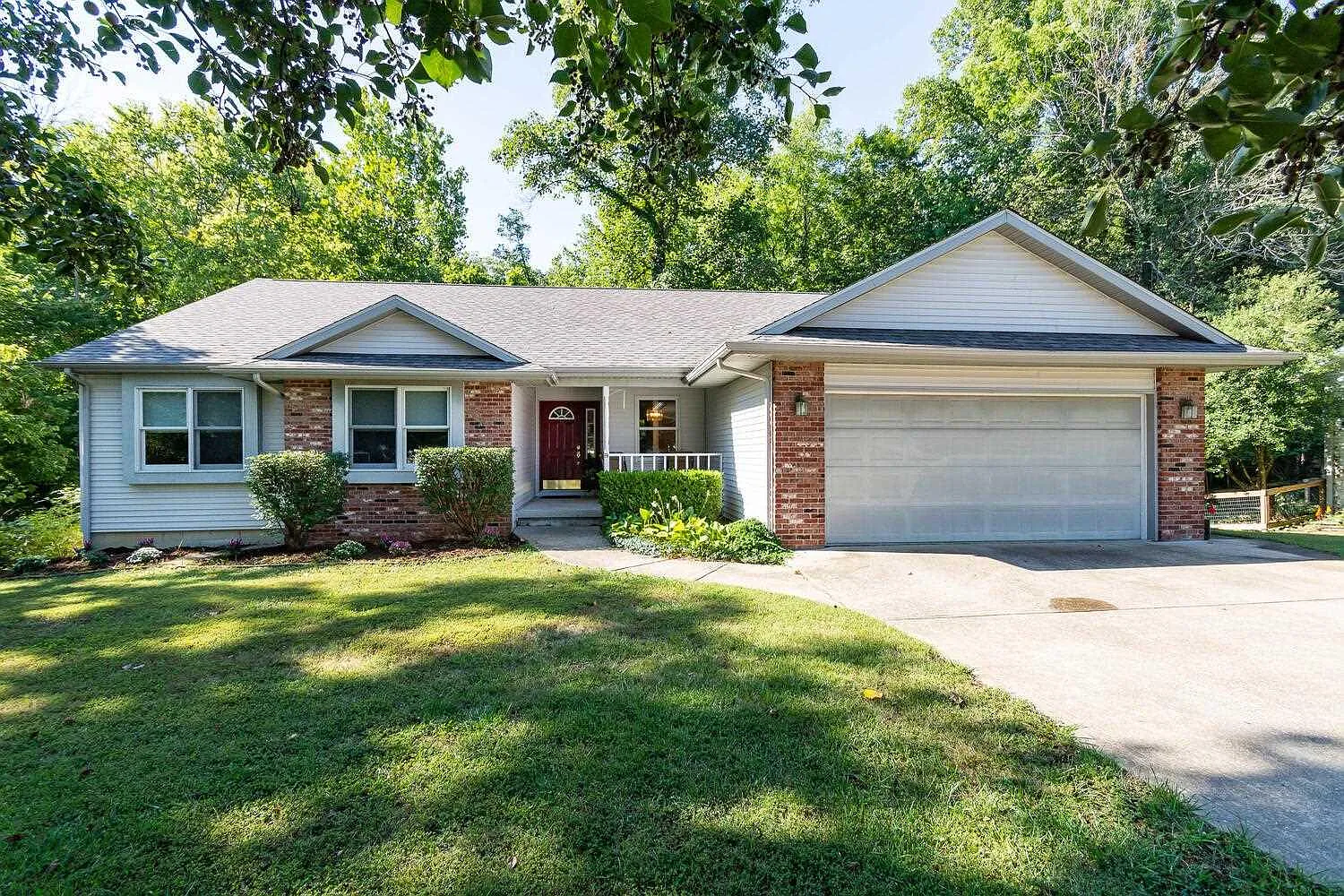 2605 W Trenton Overlook photo 1