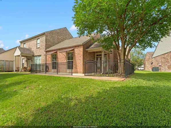 1310 Lake Pointe Ave, Zachary, LA 70791