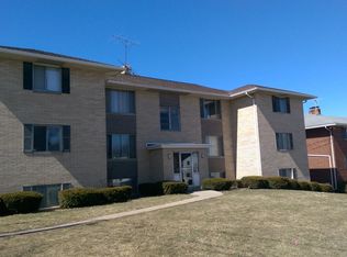492 Treeside Dr APT 1, Akron, OH 44313