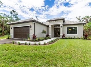 820 20th Ave NW, Naples, FL 34120