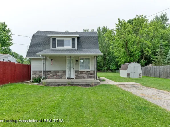 2027 Moffitt St, Lansing, MI 48911