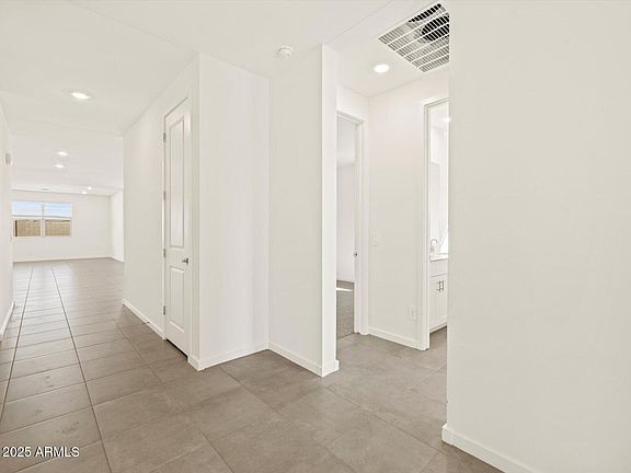5th image of 16078 W DESERT SPOON Drive