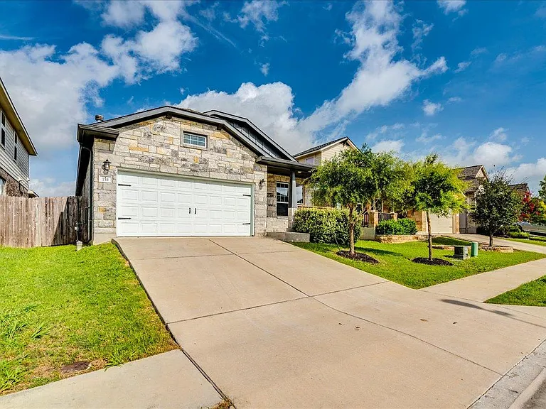 733 Blue Oak Blvd — Photo 5