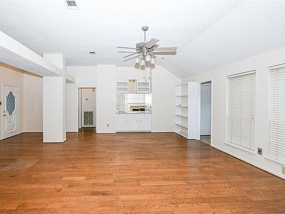 3rd image of 14819 Chetland Place Dr