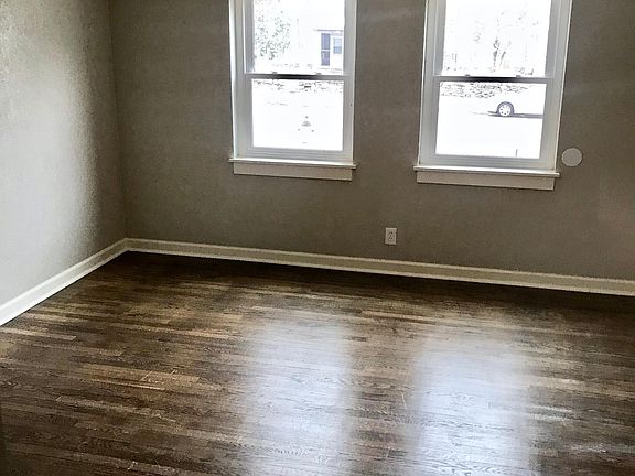 5th image of 4628 Harrison St