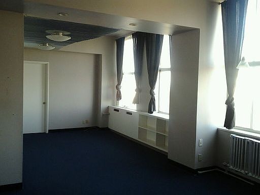 4th image of 320 Pine Ave Ste 404