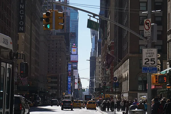 Rented by Renetta Real Estate | media 44