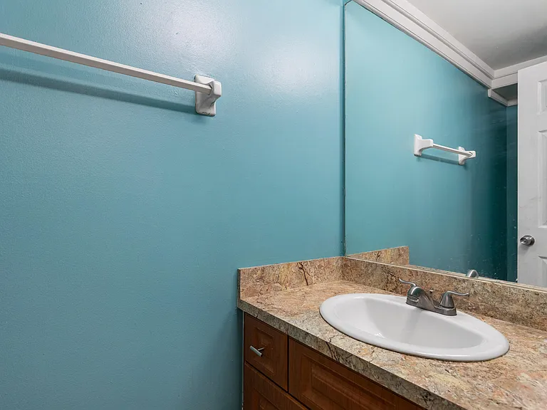 3710 Inverrary Dr #2G — Photo 18