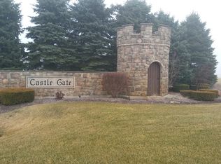 26005 S Greene Castle Dr, Monee, IL 60449