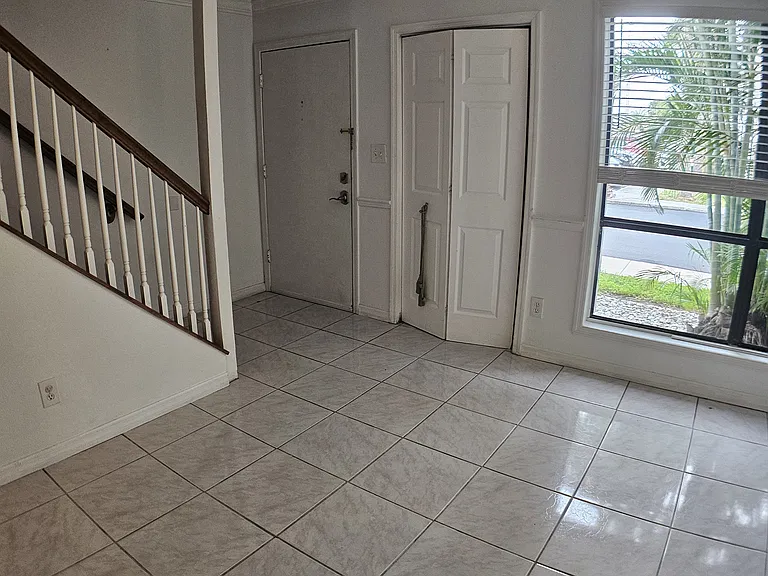 4001 Beneva Rd #123 — Photo 3