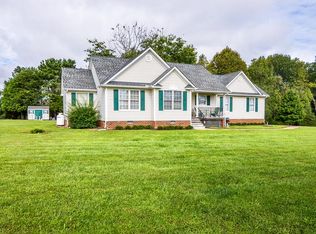 199 Henley Fork Dr, Tappahannock, VA 22560