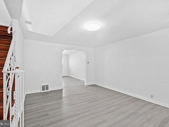 5th image of 2815 Stevens St