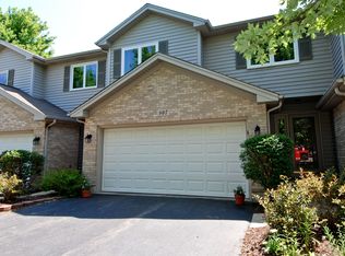 807 N 1st St, Elburn, IL 60119