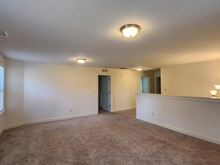 1020 Starr Ct — Photo 16
