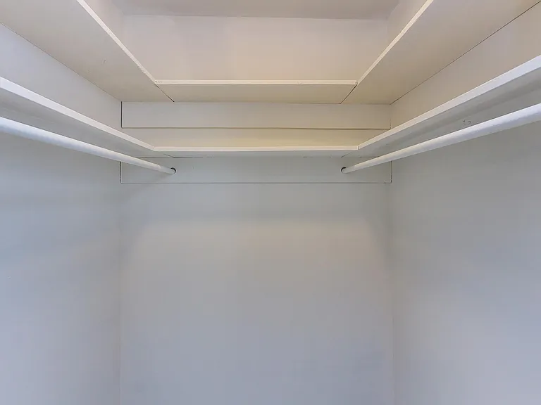 Colony House — Photo 39