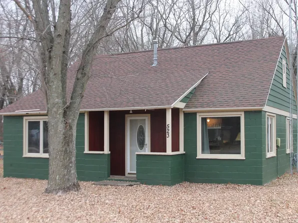 523 S Franklin St, Oxford, WI 53952