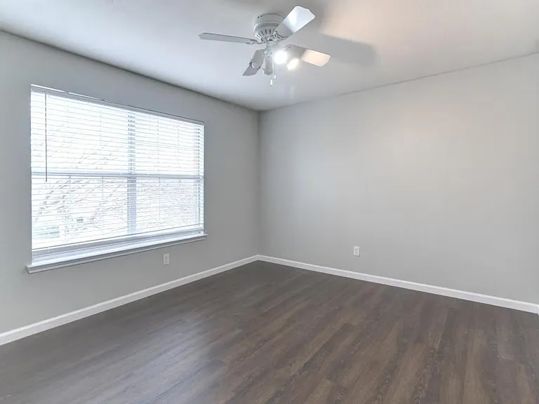 8609 Muir Dr — Photo 21