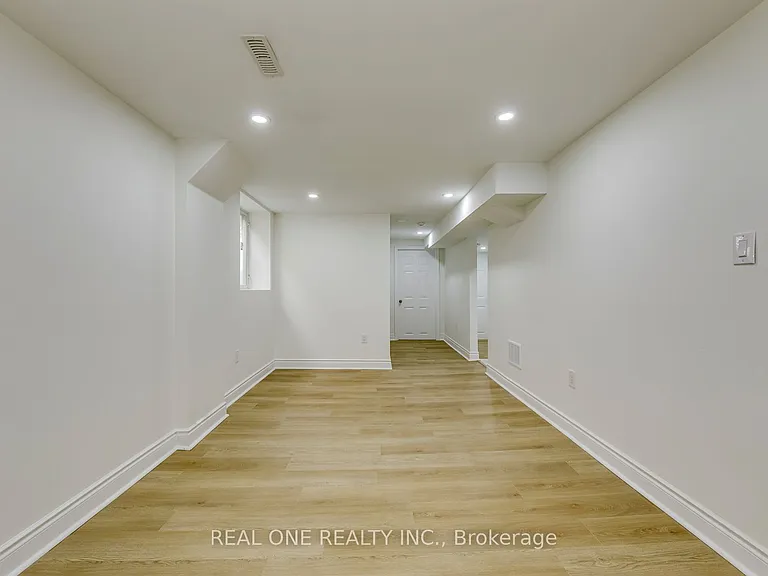 655 Paragon Pl E #BASEMENT — Photo 8