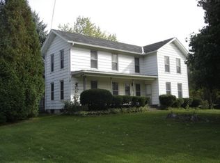 3275 Treat St, Adrian, MI 49221