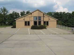 99 S Main St, Dry Ridge, KY 41035