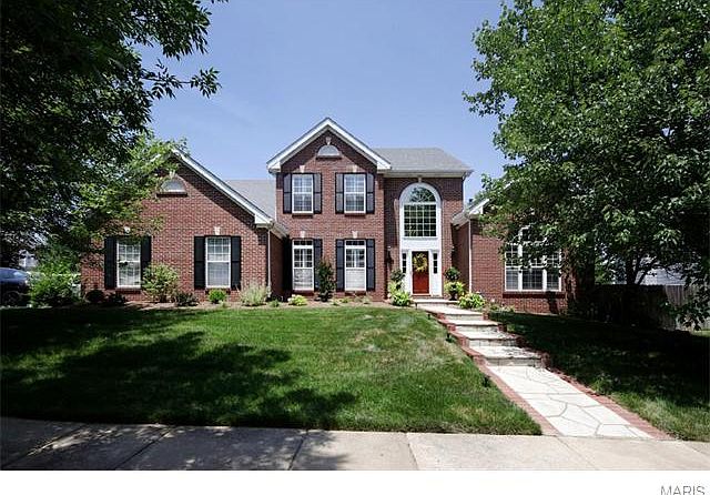 1st image of 66 Yorkshire Lane Ct